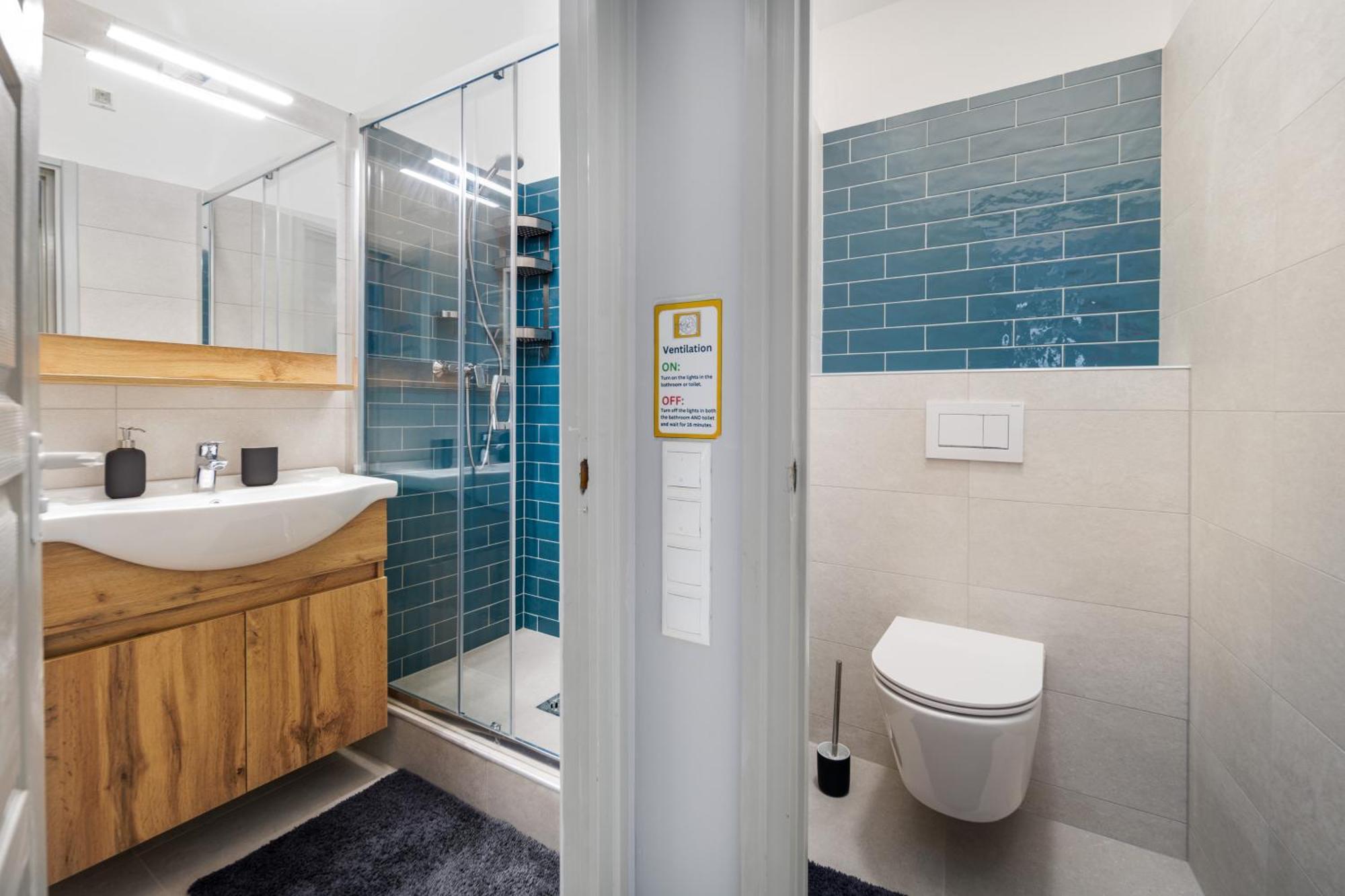 Apartament Downtown House Blue